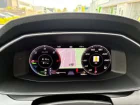 SEAT Leon (2021) thumbnail 7