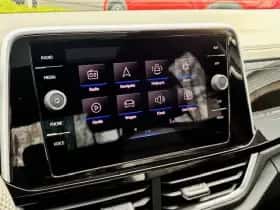 Volkswagen T-Roc (2023) thumbnail 11