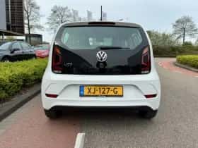 Volkswagen Up! (2019) thumbnail 16