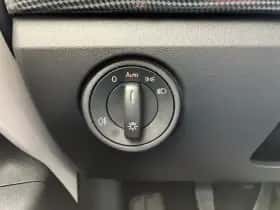 Volkswagen Up! (2019) thumbnail 18