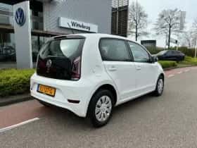 Volkswagen Up! (2019) thumbnail 4