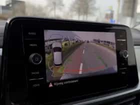 Volkswagen T-Roc (2024) thumbnail 22