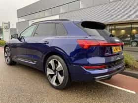Audi e-tron (2019) thumbnail 3