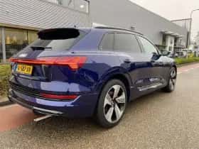 Audi e-tron (2019) thumbnail 4