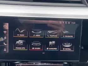 Audi e-tron (2019) thumbnail 9