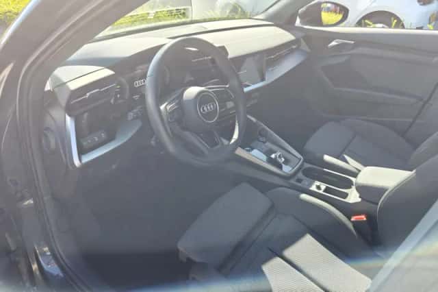 Audi A3 (2023) thumbnail 6