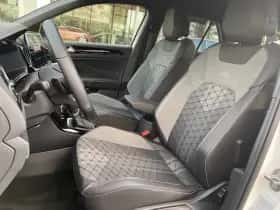 Volkswagen T-Roc (2022) thumbnail 6