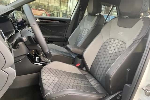Volkswagen T-Roc (2022) thumbnail 6
