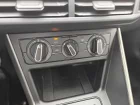 Volkswagen Polo (2021) thumbnail 17