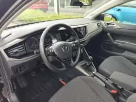 Volkswagen Polo (2021) thumbnail 6