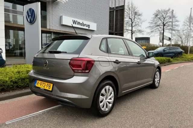 Volkswagen Polo (2021) thumbnail 4