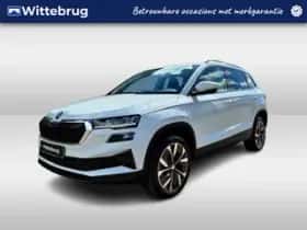 Škoda Karoq (2023) thumbnail 1