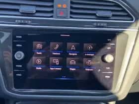 Volkswagen Tiguan (2022) thumbnail 11
