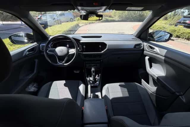 Volkswagen T-Cross (2021) thumbnail 5