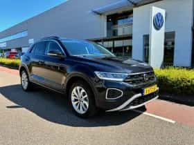Volkswagen T-Roc (2024) thumbnail 12