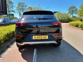 Volkswagen T-Roc (2024) thumbnail 10