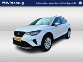 SEAT Arona (2023) thumbnail 1