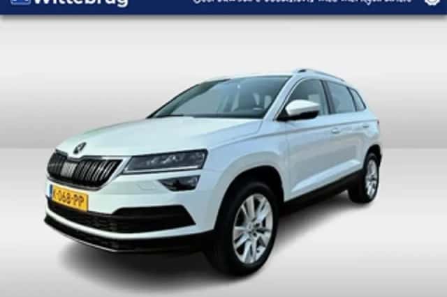 Škoda Karoq (2021) thumbnail 1