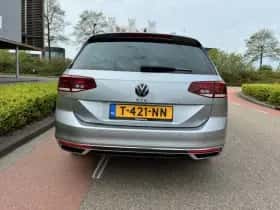 Volkswagen Passat (2021) thumbnail 11