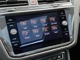 Volkswagen Tiguan (2019) thumbnail 12