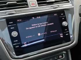 Volkswagen Tiguan (2019) thumbnail 16