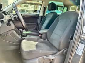 Volkswagen Tiguan (2019) thumbnail 9