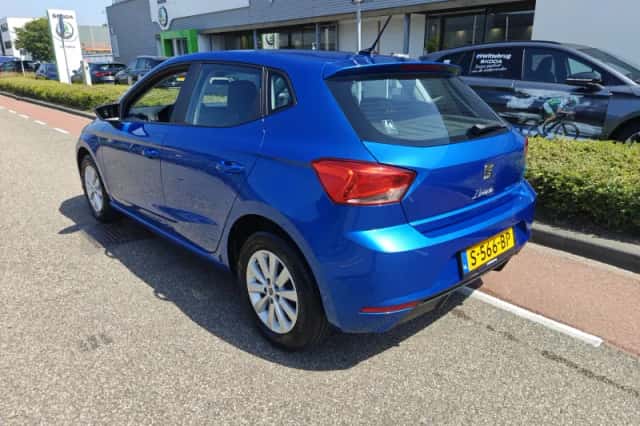 SEAT Ibiza (2023) thumbnail 3