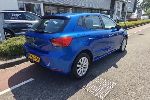 SEAT Ibiza (2023) thumbnail 4