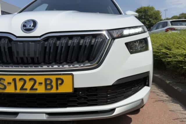 Škoda Kamiq (2023) thumbnail 5