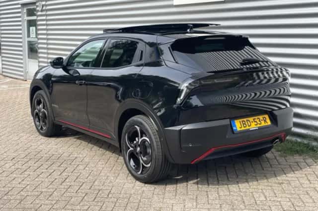 Alfa Romeo Junior (2025) thumbnail 5