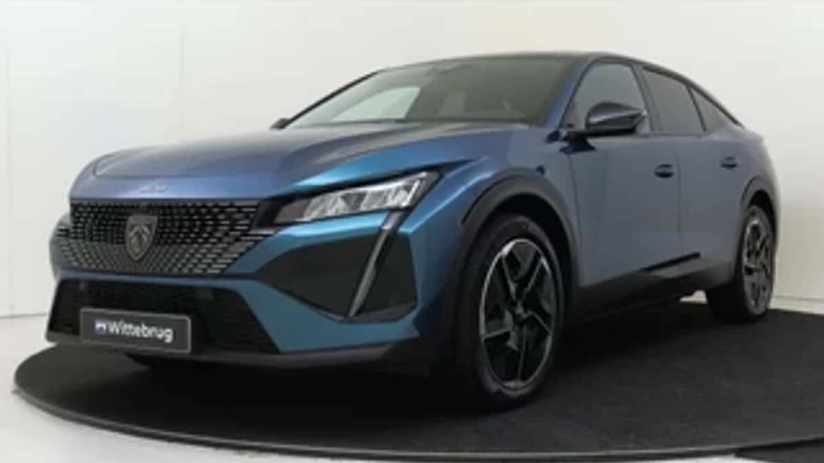 Peugeot 408 (2025) — foto 1
