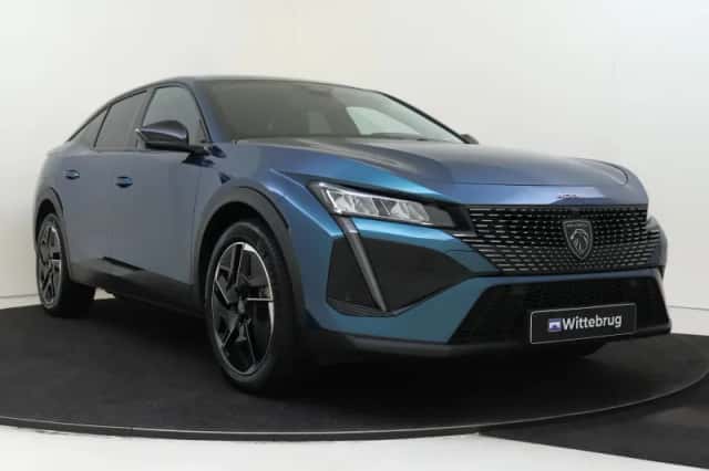 Peugeot 408 (2025) thumbnail 3