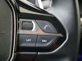 Peugeot 3008 (2021) thumbnail 22