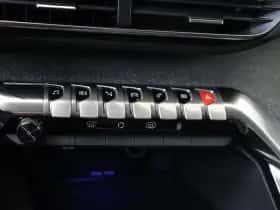 Peugeot 3008 (2021) thumbnail 27
