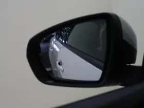 Peugeot 3008 (2021) thumbnail 29