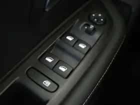 Peugeot 208 (2024) thumbnail 32