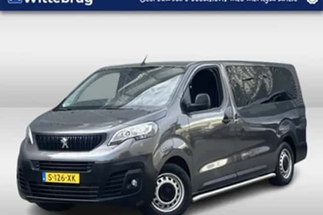 Peugeot E-Traveller (2023) thumbnail 1