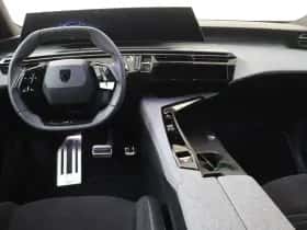 Peugeot e-3008 (2025) thumbnail 5