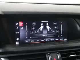 Alfa Romeo Stelvio (2023) thumbnail 19
