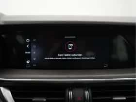 Alfa Romeo Stelvio (2023) thumbnail 18