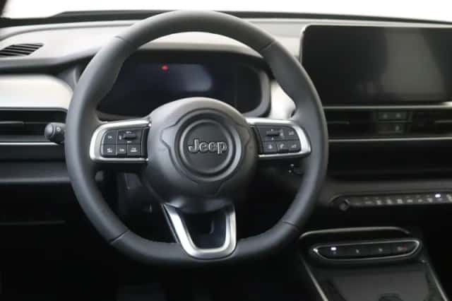 Jeep Avenger (2025) thumbnail 6