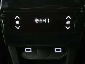 Peugeot 5008 (2025) thumbnail 38