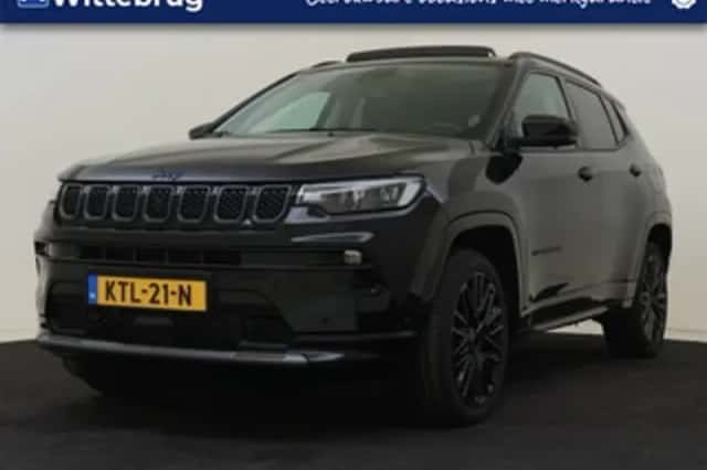 Jeep Compass (2022) thumbnail 1