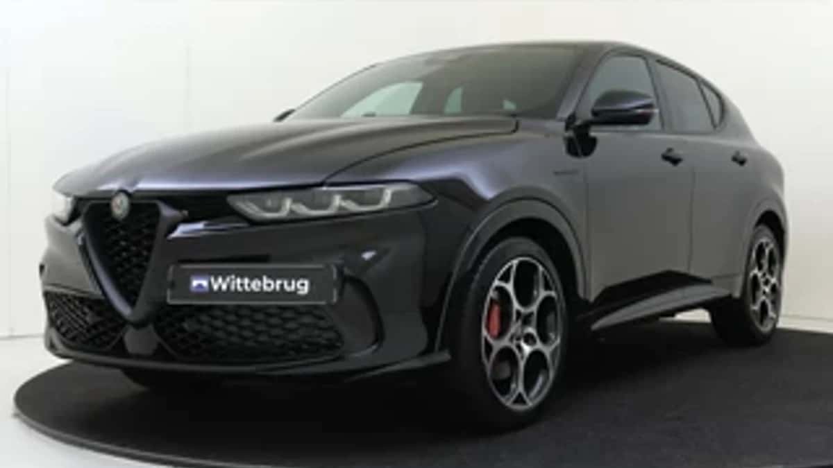 Alfa Romeo Tonale (2024) — foto 1