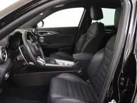 Alfa Romeo Tonale (2024) thumbnail 9