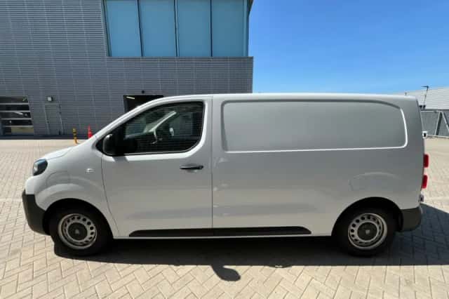 Peugeot E-Expert (2025) thumbnail 3