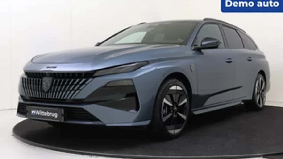 Peugeot e-308 (2025) — foto 1