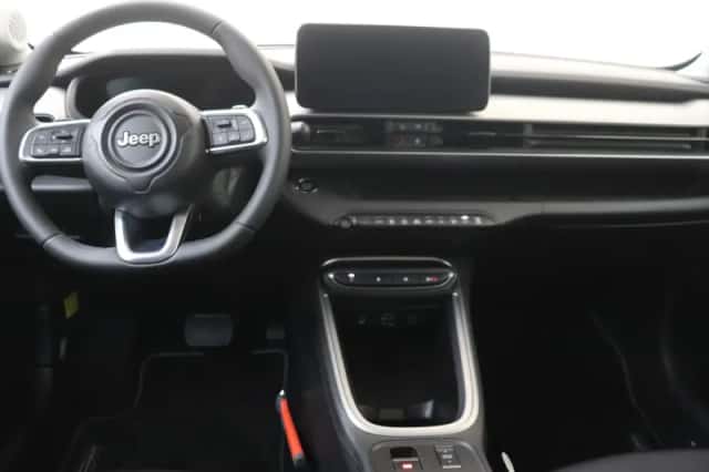 Jeep Avenger (2025) thumbnail 5