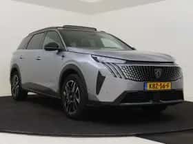 Peugeot 5008 (2025) thumbnail 3