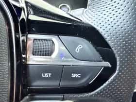 Peugeot e-2008 (2024) thumbnail 23